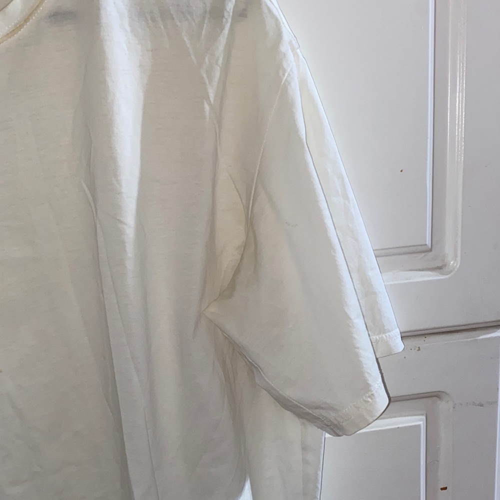 CHANEL Short Sleeve Tee - Picture 5 of 13